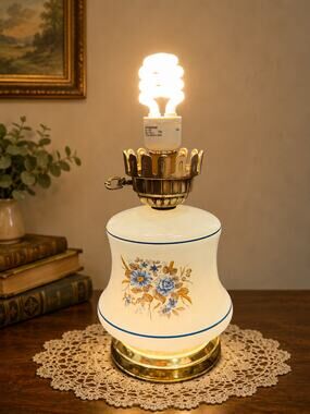 Vintage Gone With the Wind Style Milk Glass Hurricane 3-Way Lamp, No Top WORKS